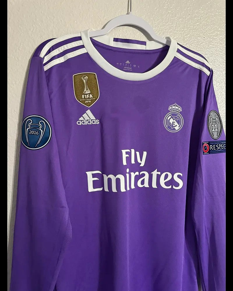 Modrić 19 - Real Madrid 2016/2017 Away Champions League