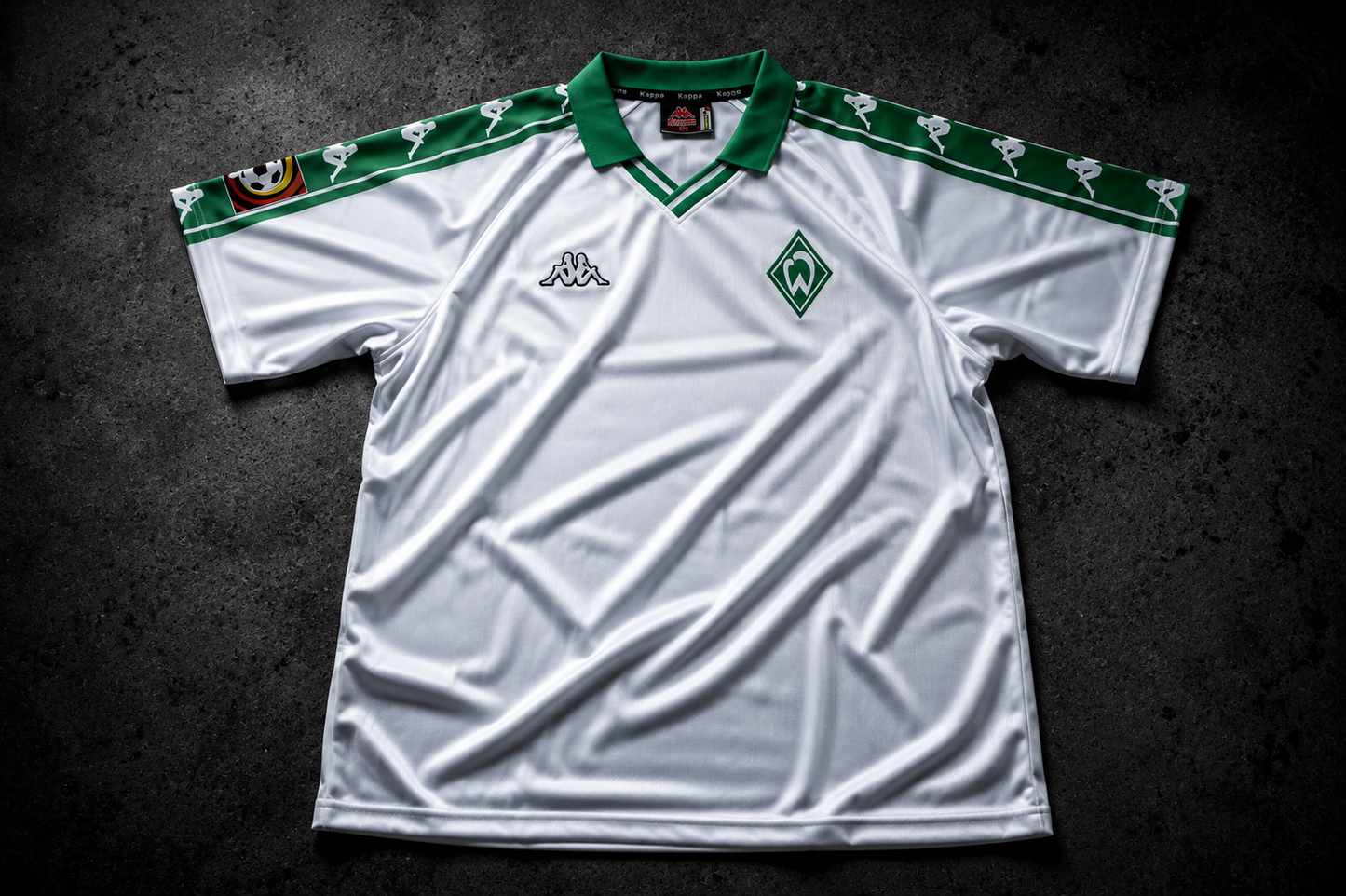 Pizarro 14 - Werder Bremen Home 2000/01 Bundesliga
