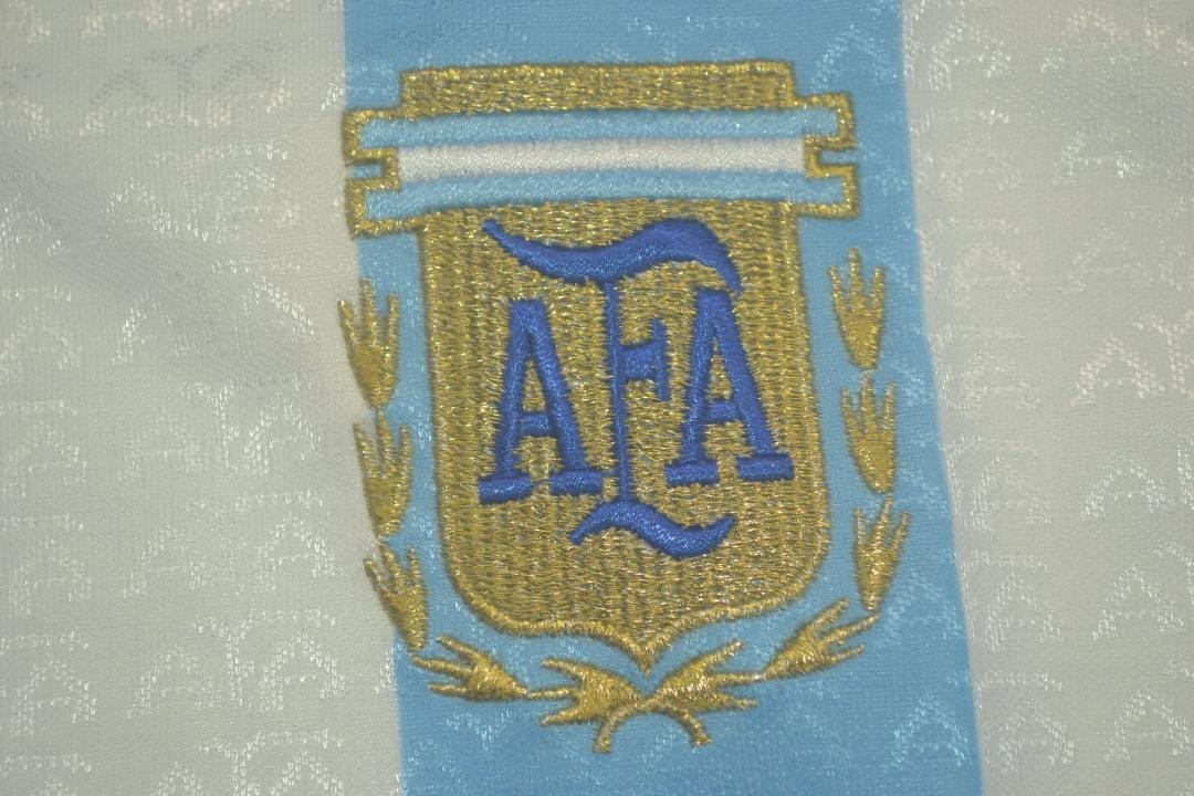 Batistuta 9 - Argentina Home 1996/97