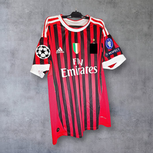 Ibrahimovic 11 Ac Milan 2011/2012 Home Champions League retro football shirt