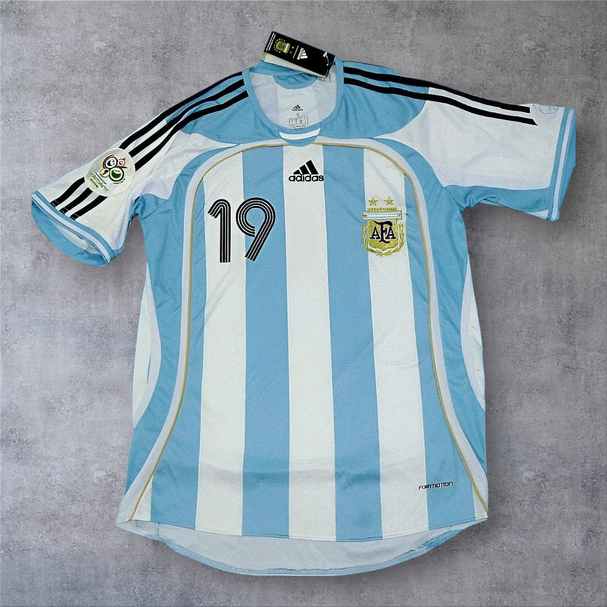 Messi 19 - Argentina Home 2006 World Cup