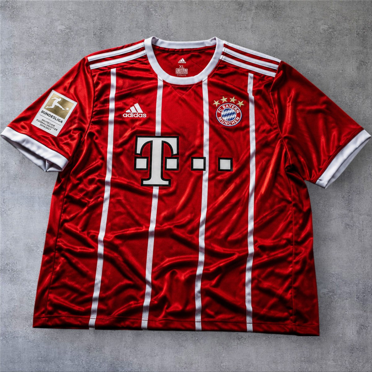 James 11 Bayern Home 2017/18 Bundesliga retro football shirt