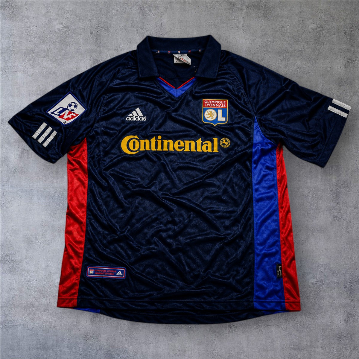 Juninho 8 Lyon 2000/2001 Away retro football shirt