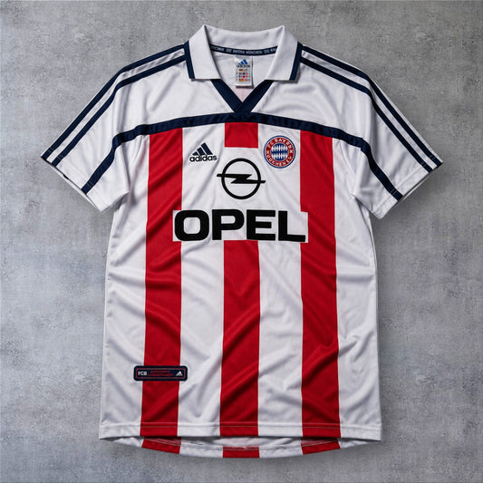 Lizarazu 3 Bayern 1998 Away retro football shirt