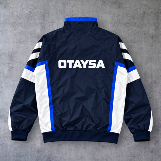 Casaco vintage Real Madrid 1991 da A minha loja em azul marinho com detalhes em branco e azul royal e fecho completo
