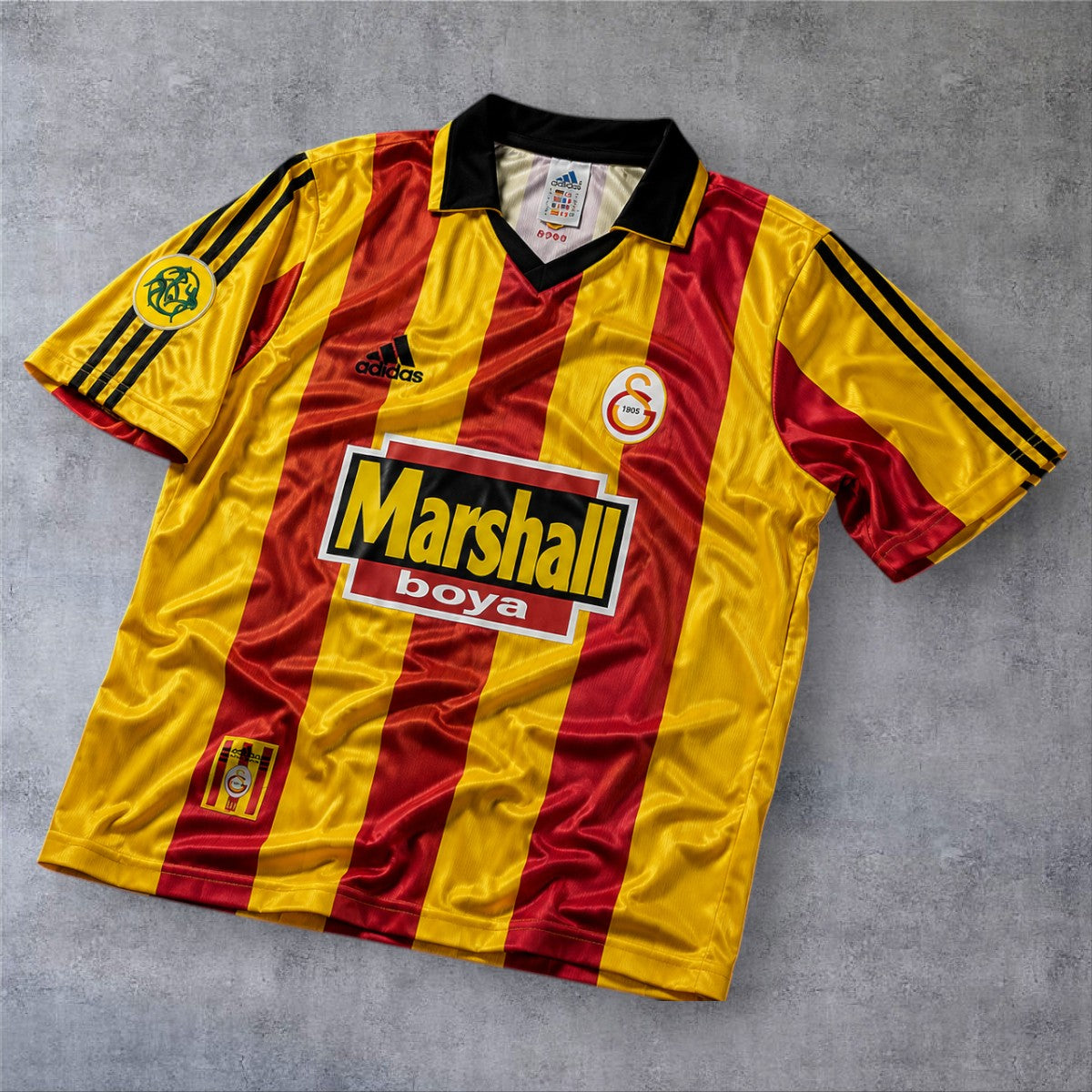 Hagi 10 Galatasaray Home 1999/00 Europa League retro football shirt