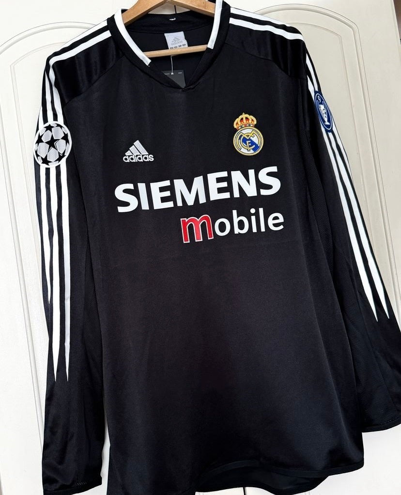 Ronaldo 9 Real Madrid Away 2004/05 Champions League retro football shirt