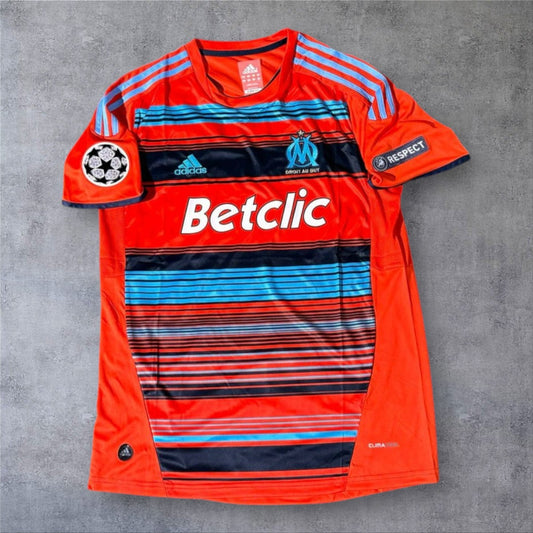 Camisola A minha loja do Marselha 2011/12 fora, laranja com riscas azuis e pretas, personalizada com Valbuena 28.