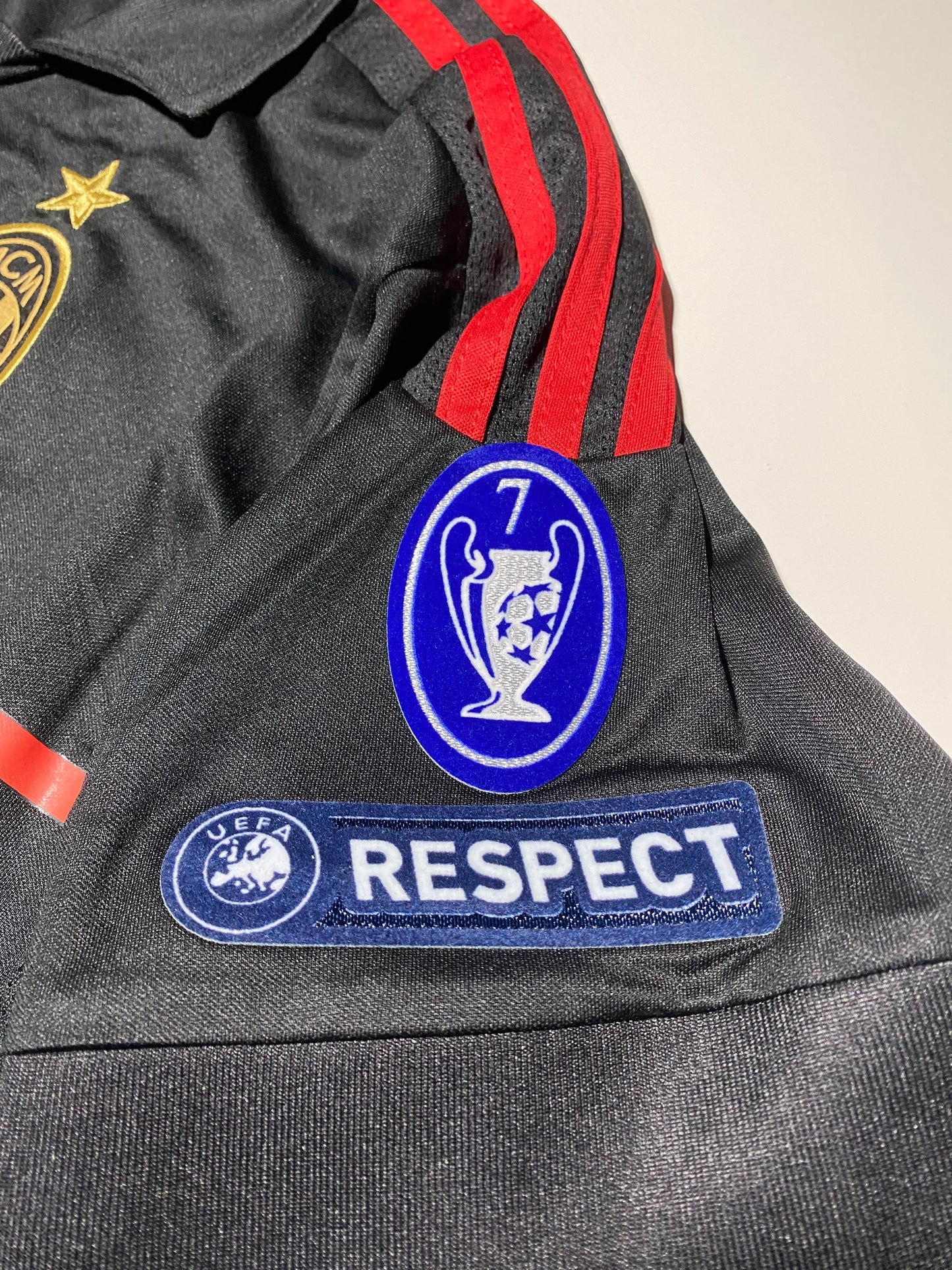 Seedorf 10 - Milan Third Kit 2011-12 Champions League