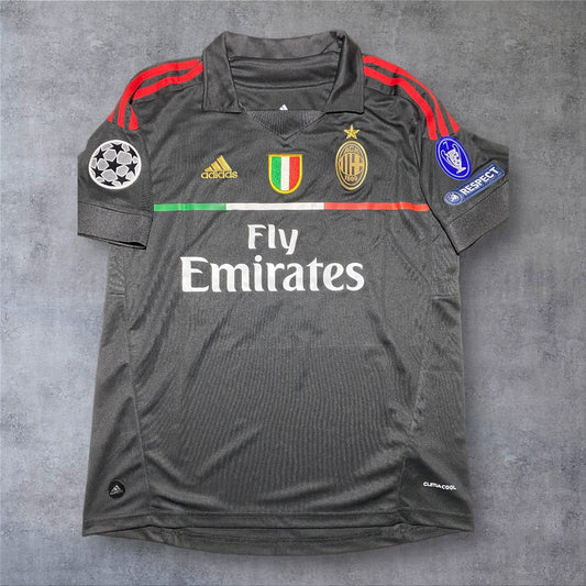 Seedorf 10 Milan Third Kit 2011-12 Champions League