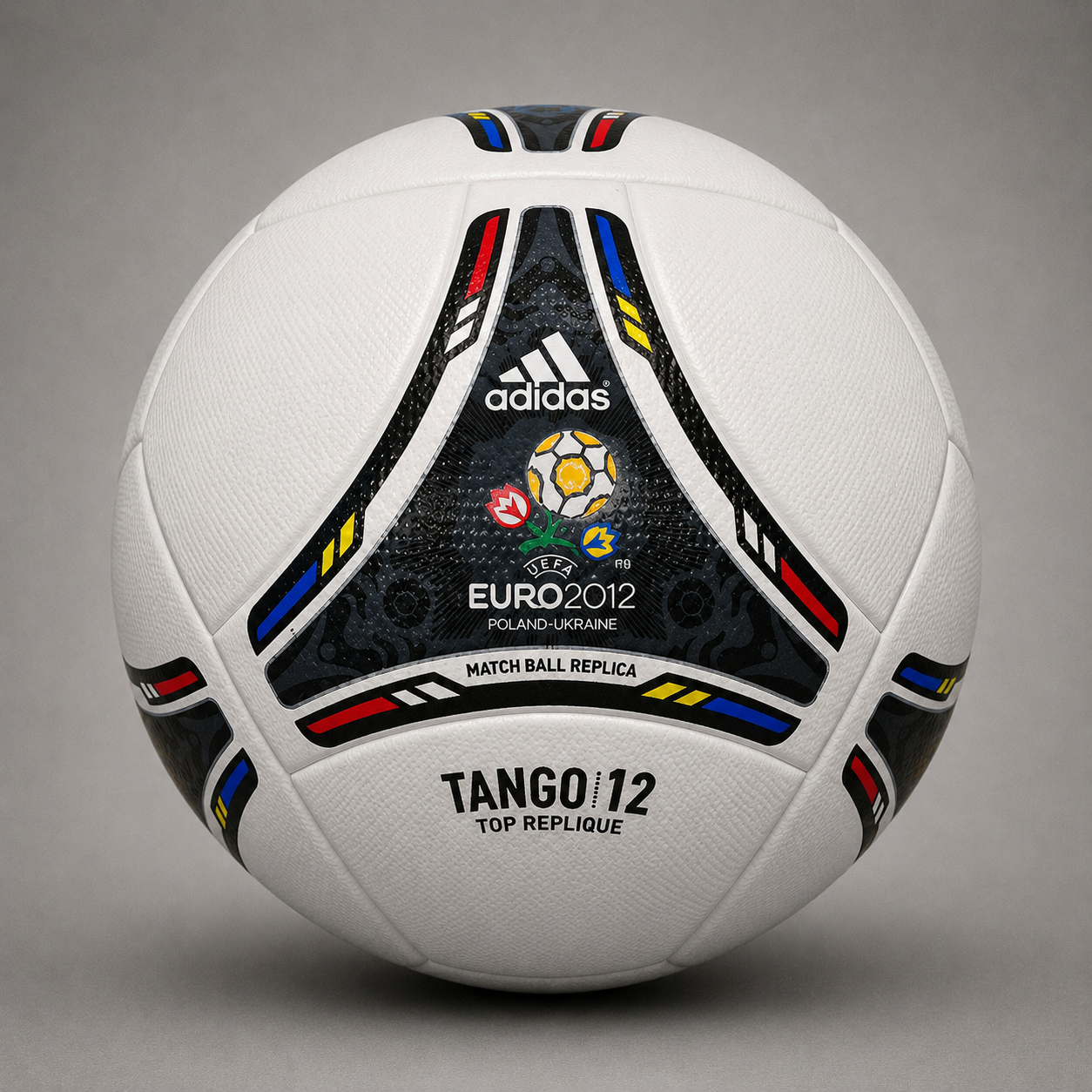 Tango - Euro 2012 Ball