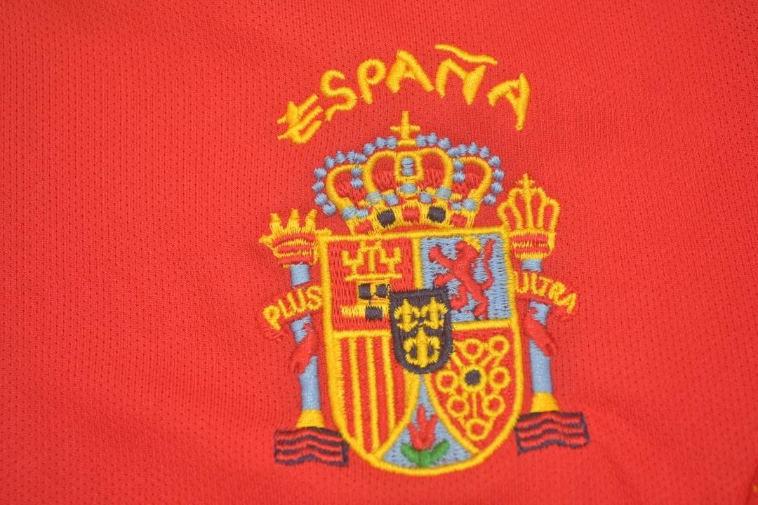 Raul 7 - Spain Home 2002 World Cup