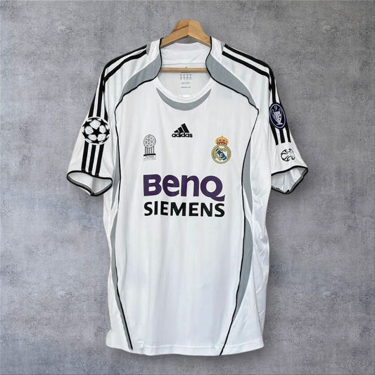 v. Nistelrooy 17 Real Madrid 2006/2007 Home Champions League retro football shirt