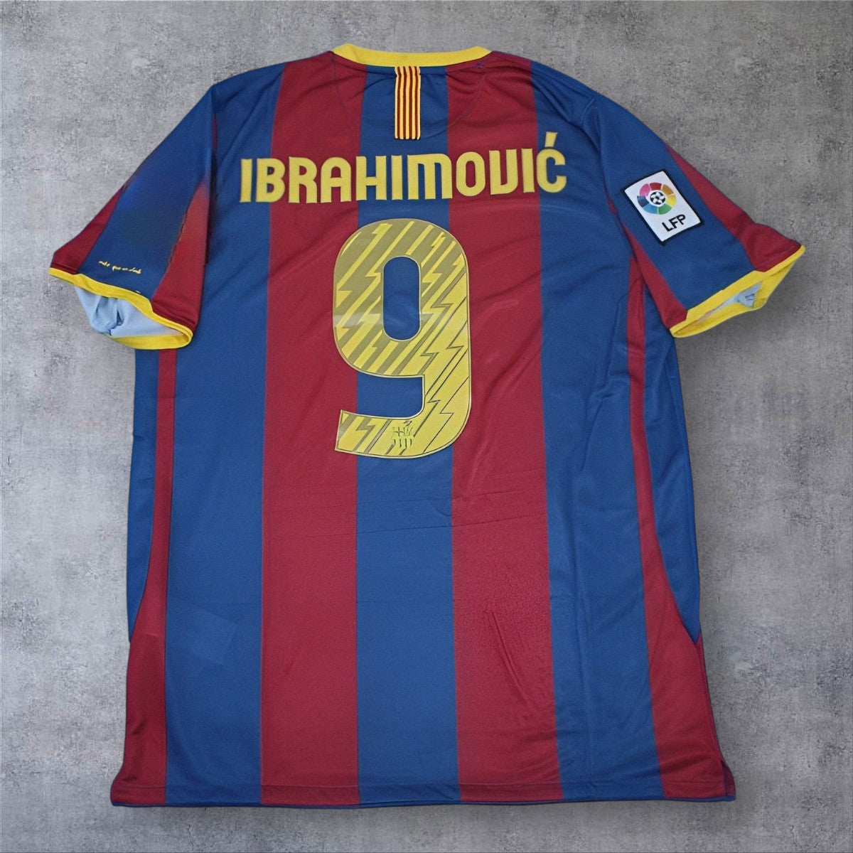 Ibrahimovic 9  - Barcelona Home 2010/2011 La Liga