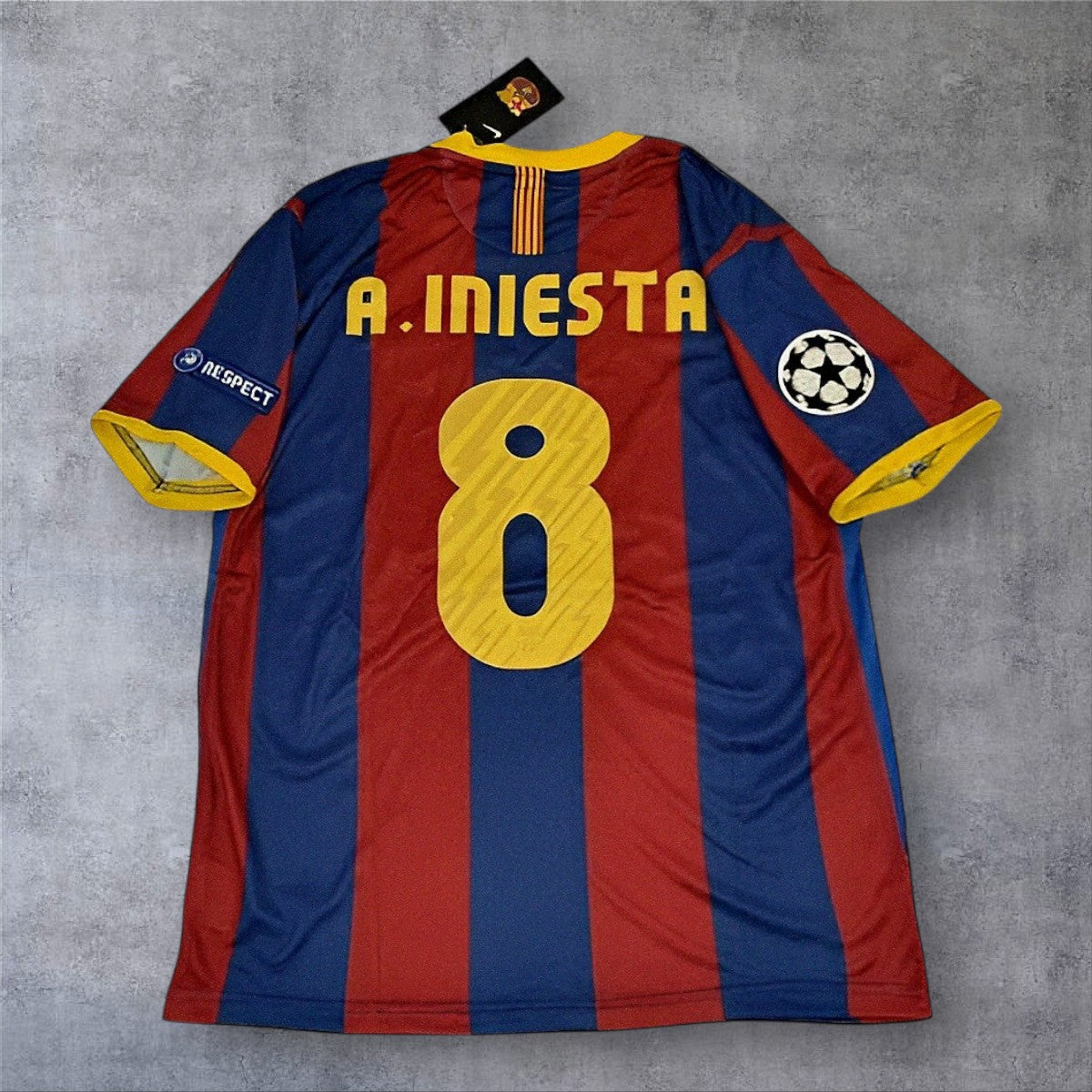 Iniesta 8 - Barcelona Home 2010/11 Champions League