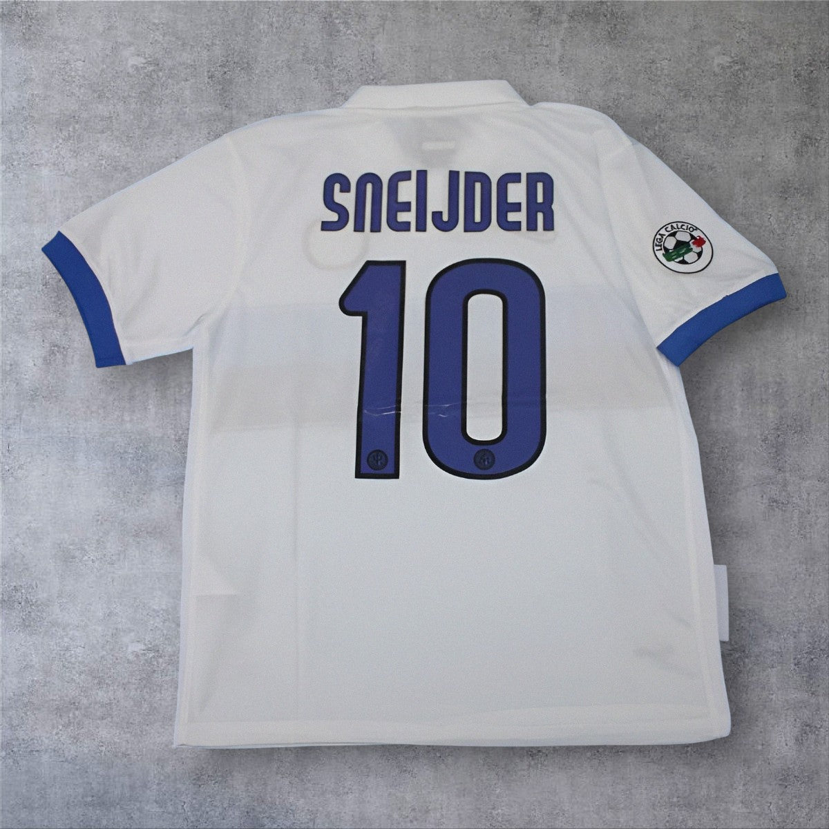 Sneijder 10 - Inter Away 2009/10 Serie A