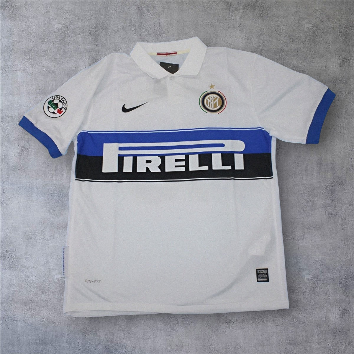 Sneijder 10 - Inter Away 2009/10 Serie A