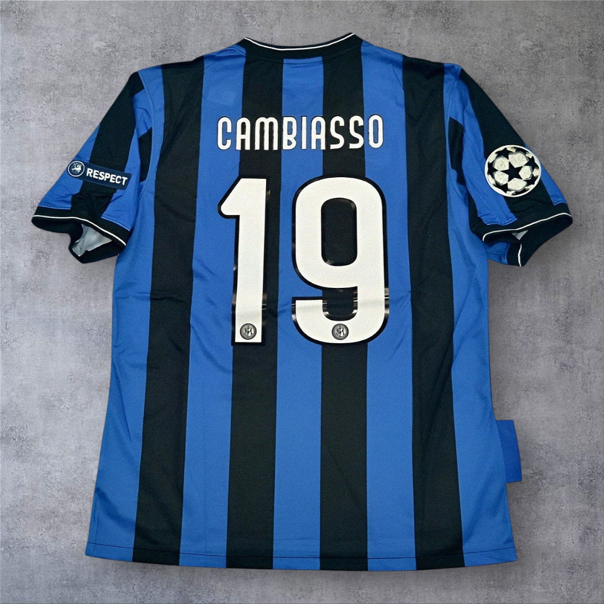 Cambiasso 19 - Inter Home 2010 Final Champions League
