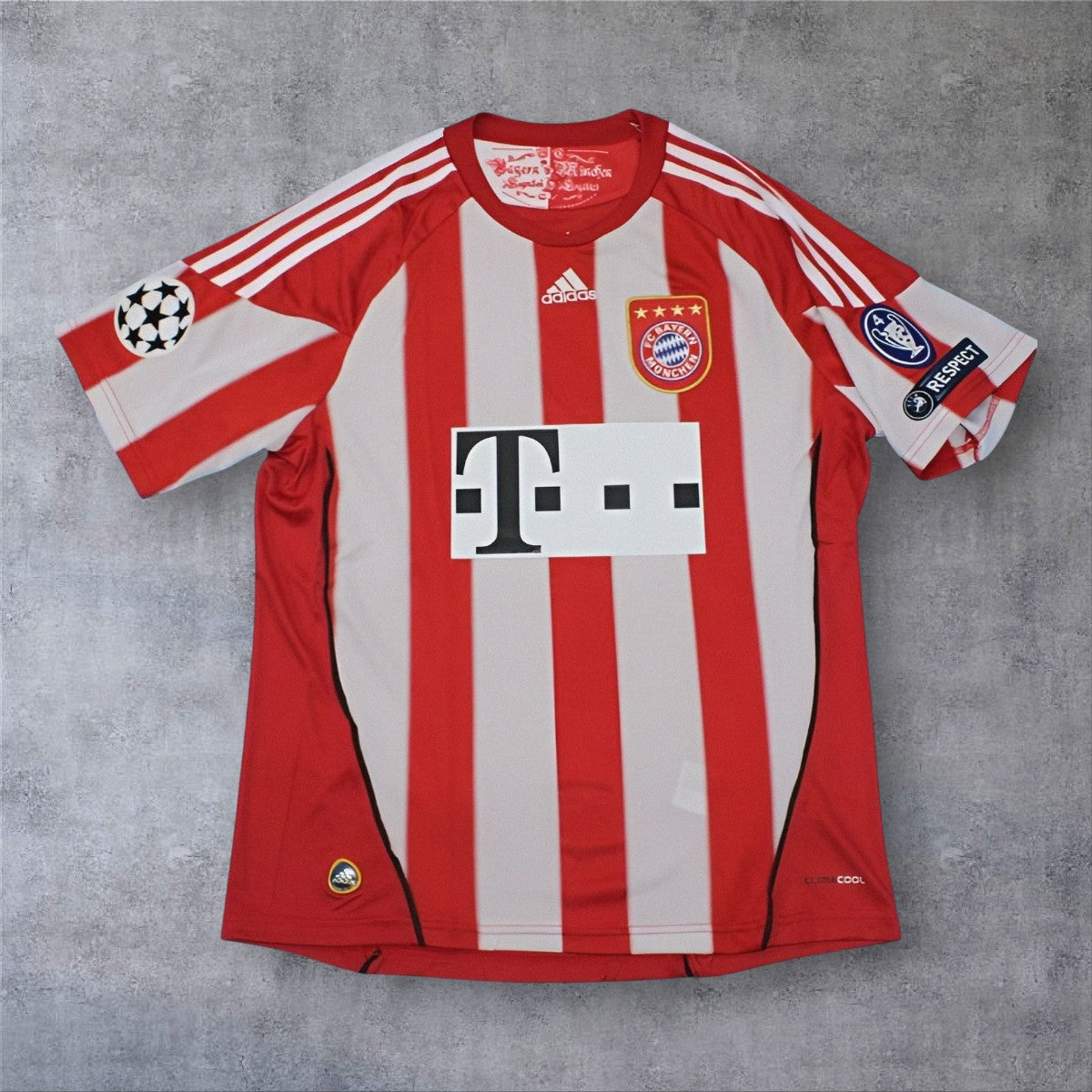 Robben 10 - Bayern Home 2010/11 Champions League