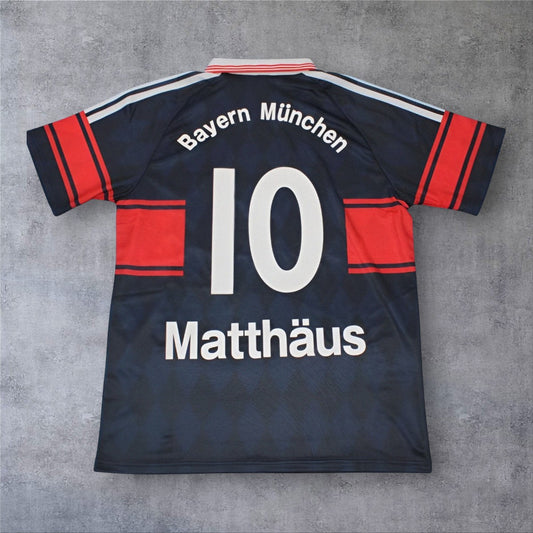 Matthaus 10 - Bayern Home 1997/99