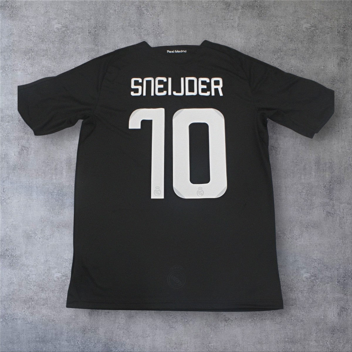Sneijder 10 - Real Madrid 2008/09 Away Champions League