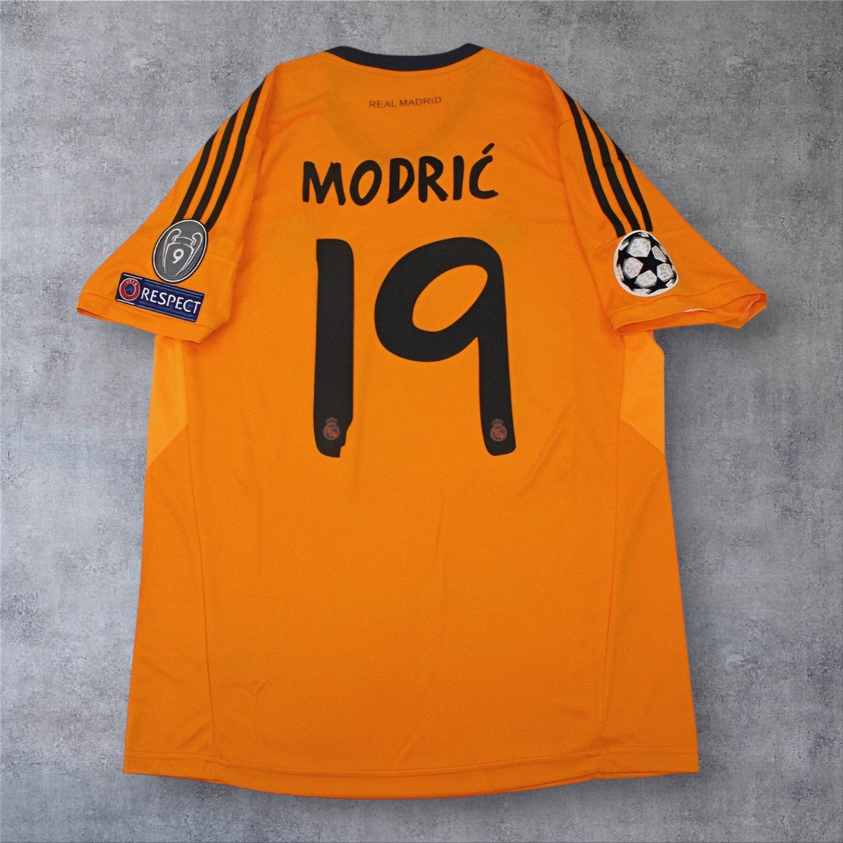 Modric 19 - Real Madrid Third Kit 2013/14 Champions League
