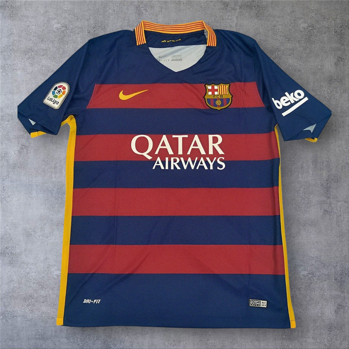 Neymar Jr 11 - Barcelona Home 2015/16 La Liga