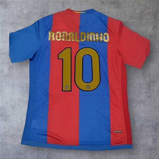 Ronaldinho 10 - Barcelona Home 2006/07 Champions League