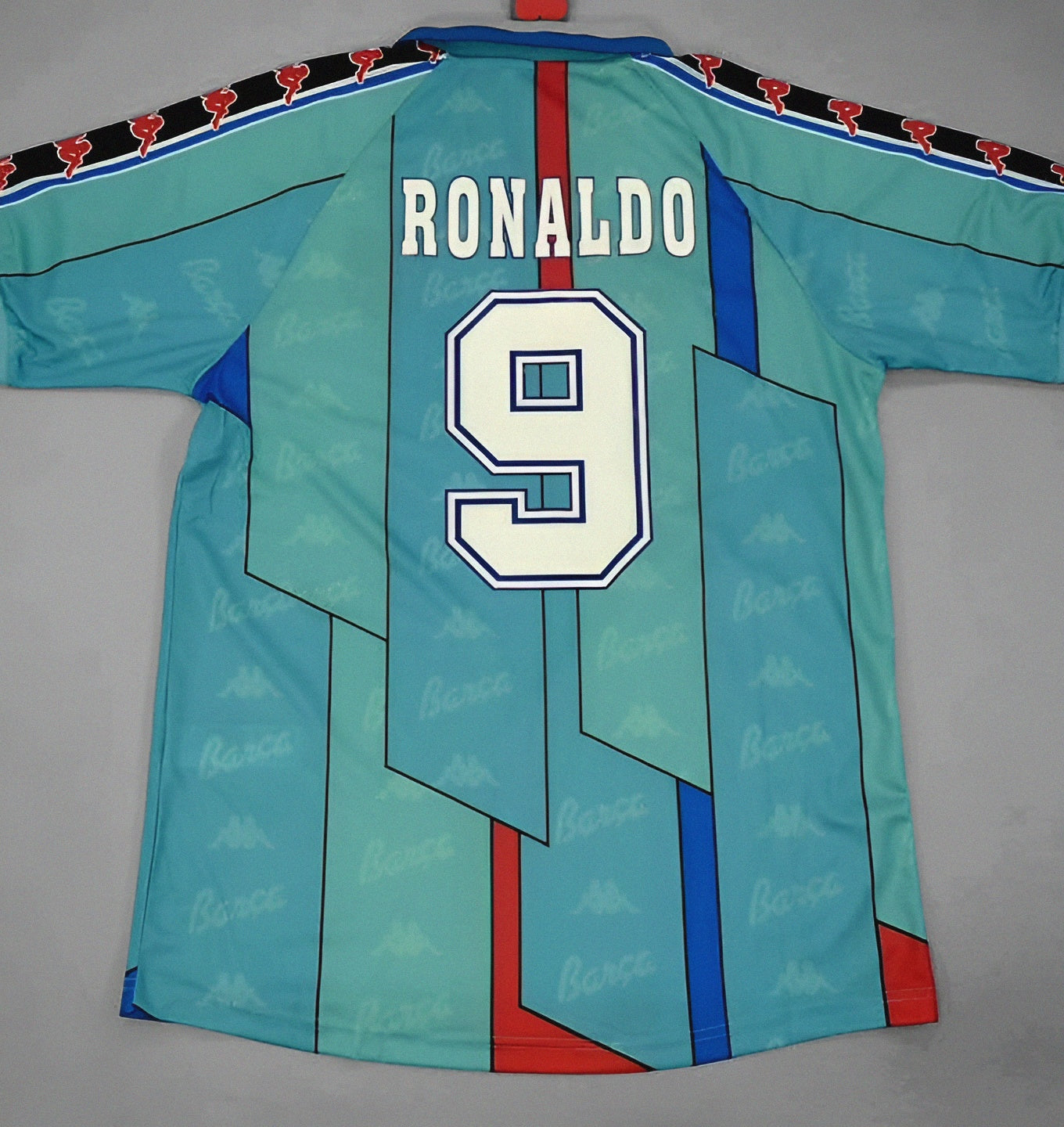 Ronaldo 9 - Barcelona Away 1996/97