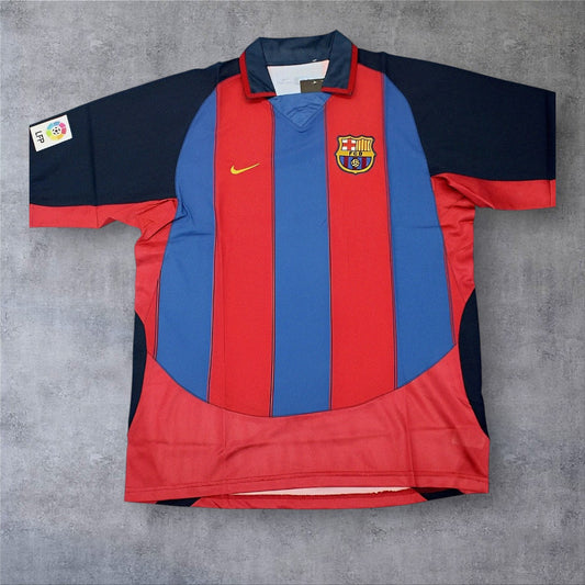 Ronaldinho 10 Barcelona Home 2003/04 La Liga retro football shirt