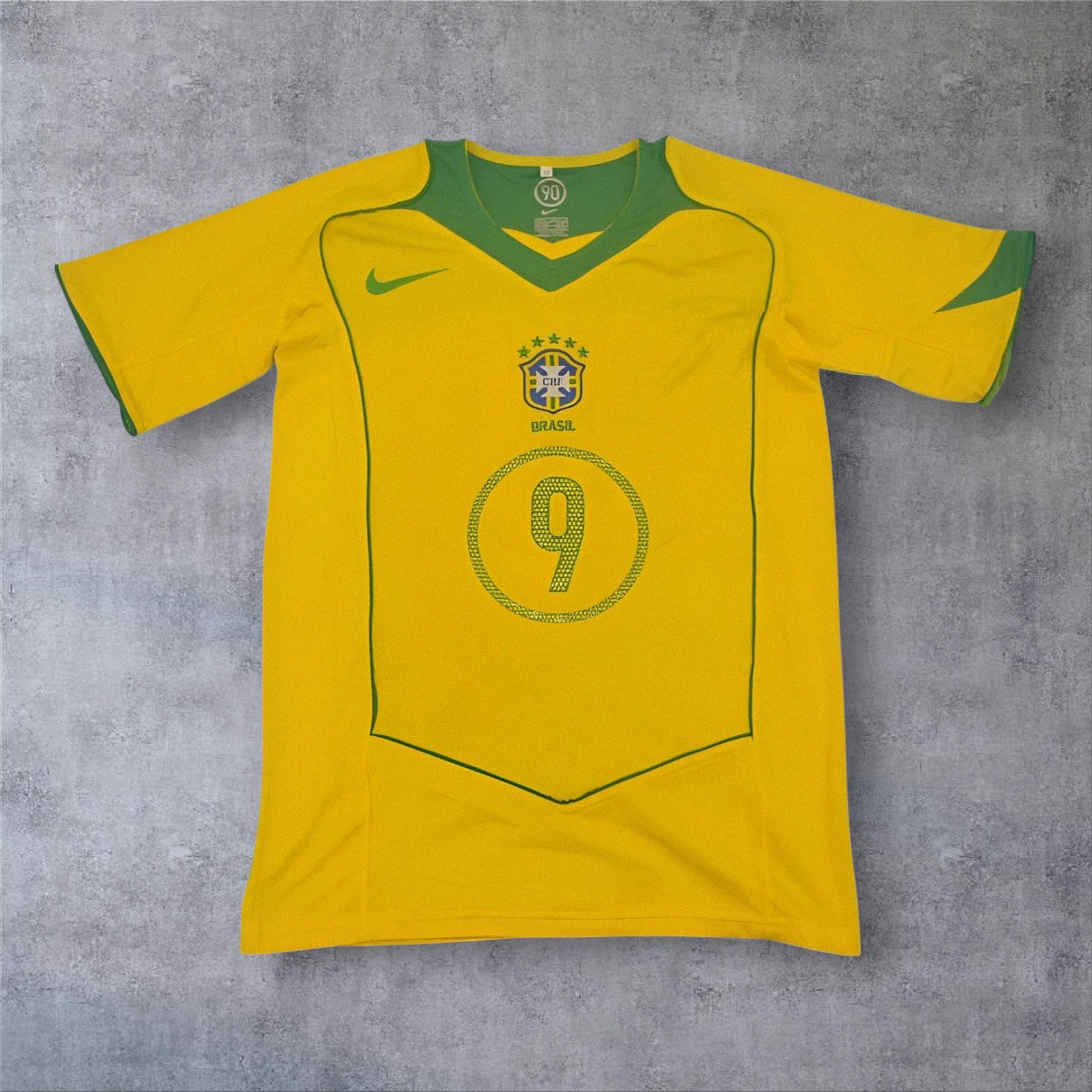 Ronaldo 9 - Brazil Home 2004/05