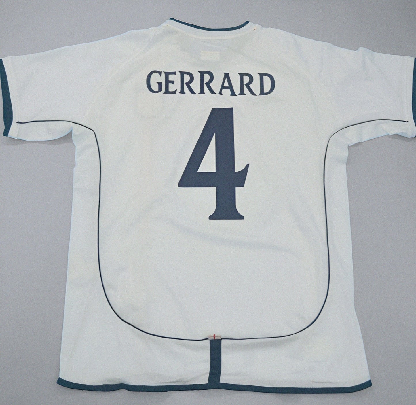 Gerrard 4- England Home 2002