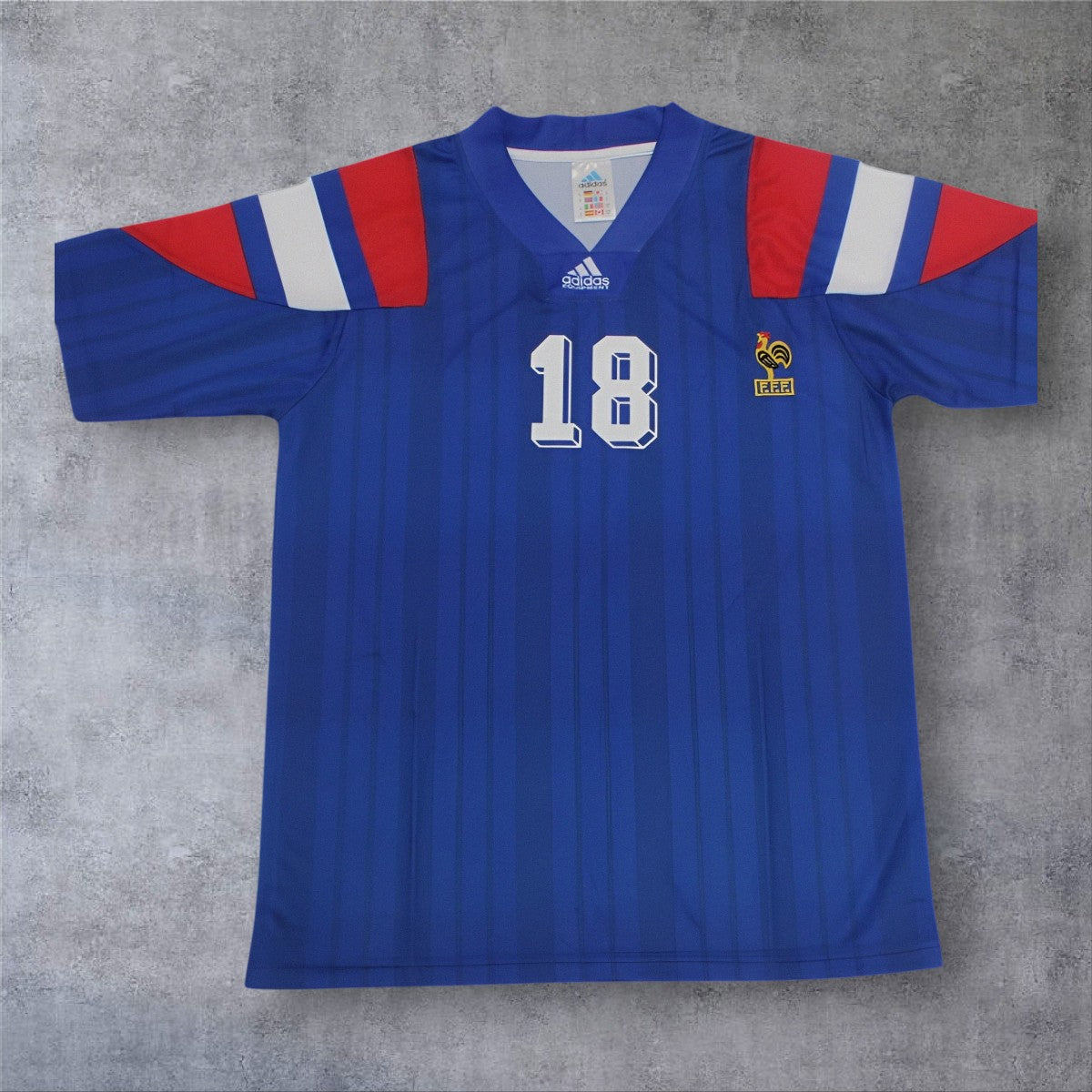 Cantona 18 - France Home 1994 Euro