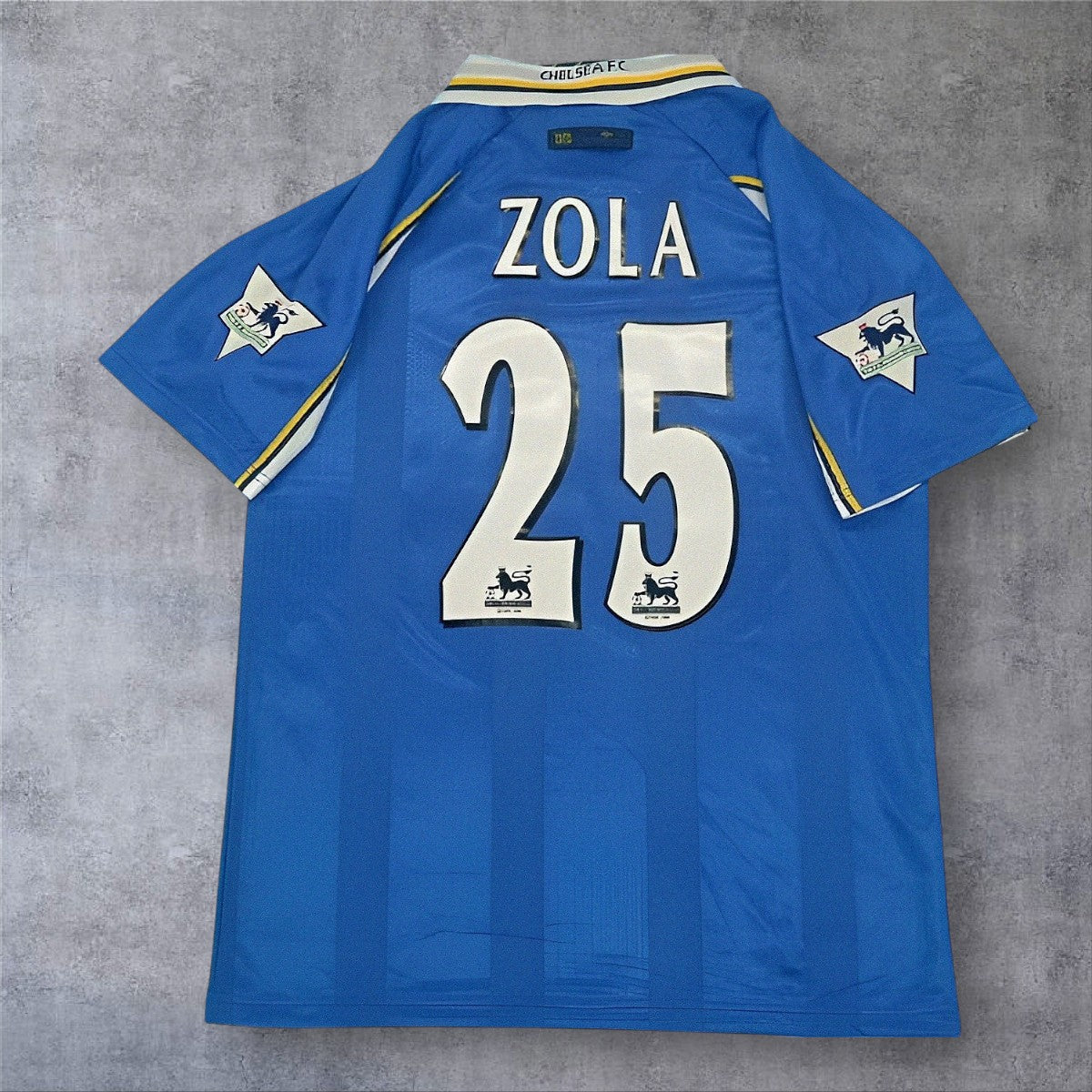 Zola 25 - Chelsea Home 1997/98 Premier League
