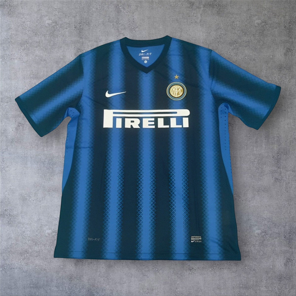 Chivu 26 - Inter Home 2010/11 Champions League