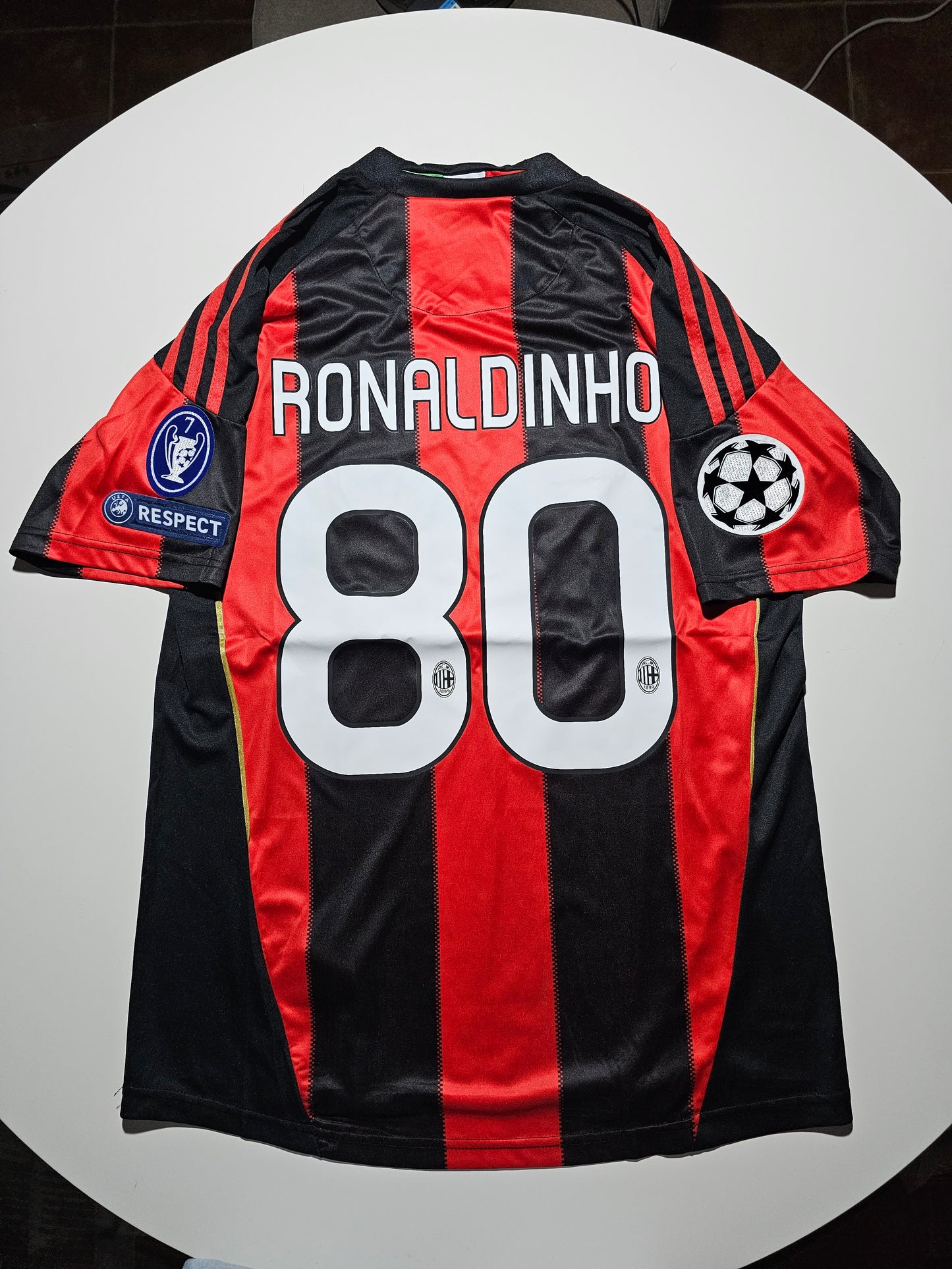 Ronaldinho 10 - 2010/2011 Home Champions League