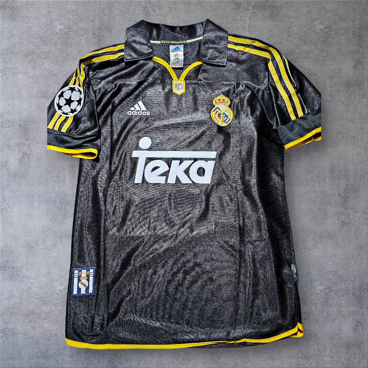 Makelele 24 - Real Madrid 1999/2000 Home Champions League