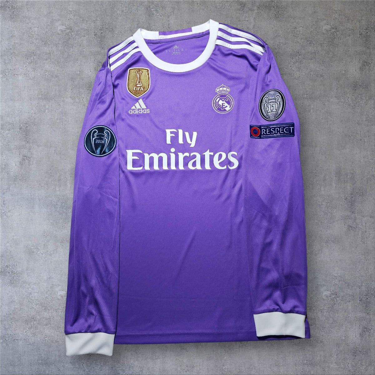 Ronaldo 7 - Real Madrid 2016/2017 Away Champions League     -