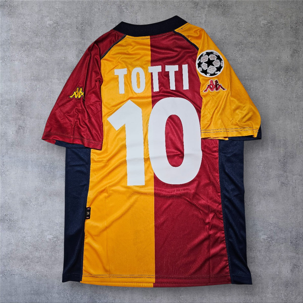 Totti 10 - Roma Home 2000/2001 Champions League