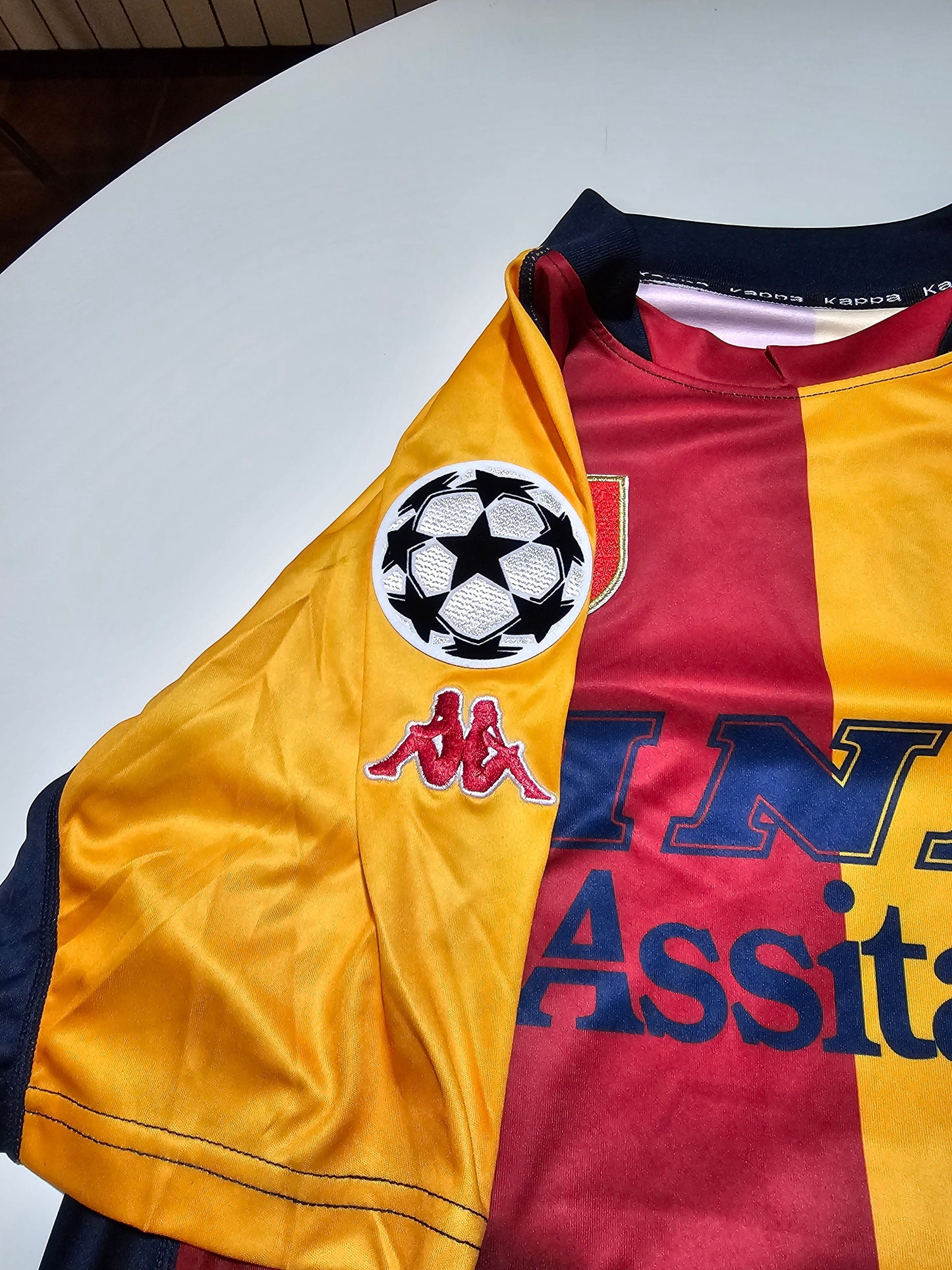 Totti 10 - Roma Home 2000/2001 Champions League