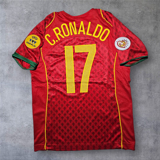 Ronaldo 17 - Portugal Home 2004 Euro