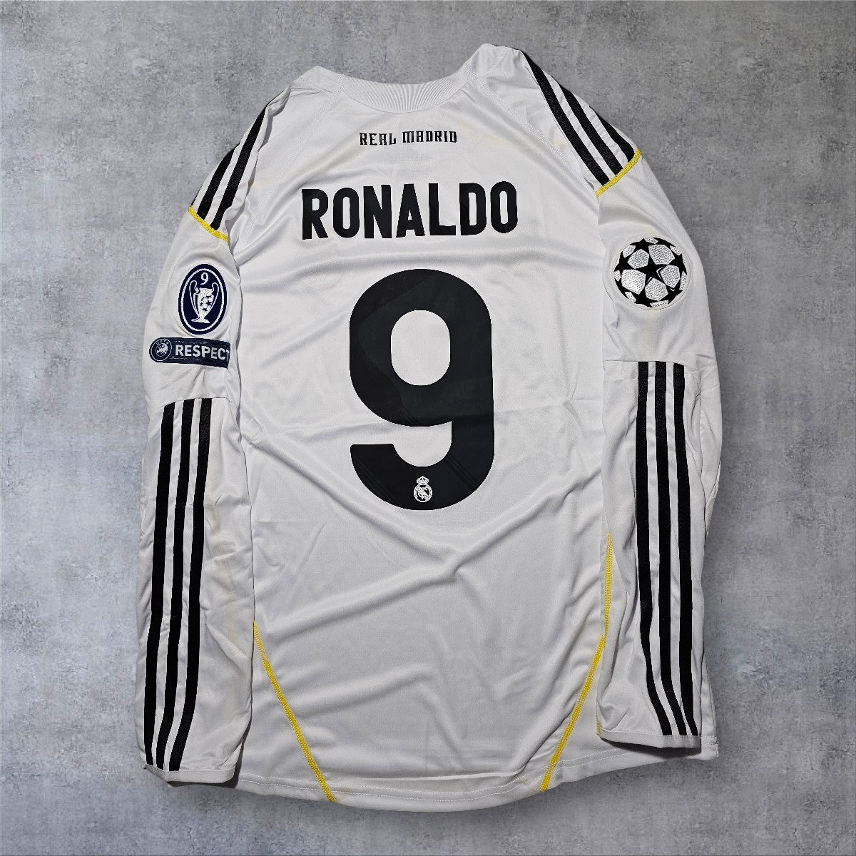 Ronaldo 9 - Real Madrid 2009/2010 Home Champions League