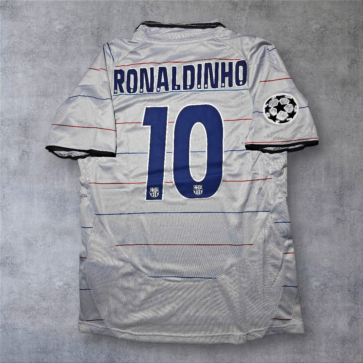 Ronaldinho 10 - Barcelona 2004/2005 Away Champions League