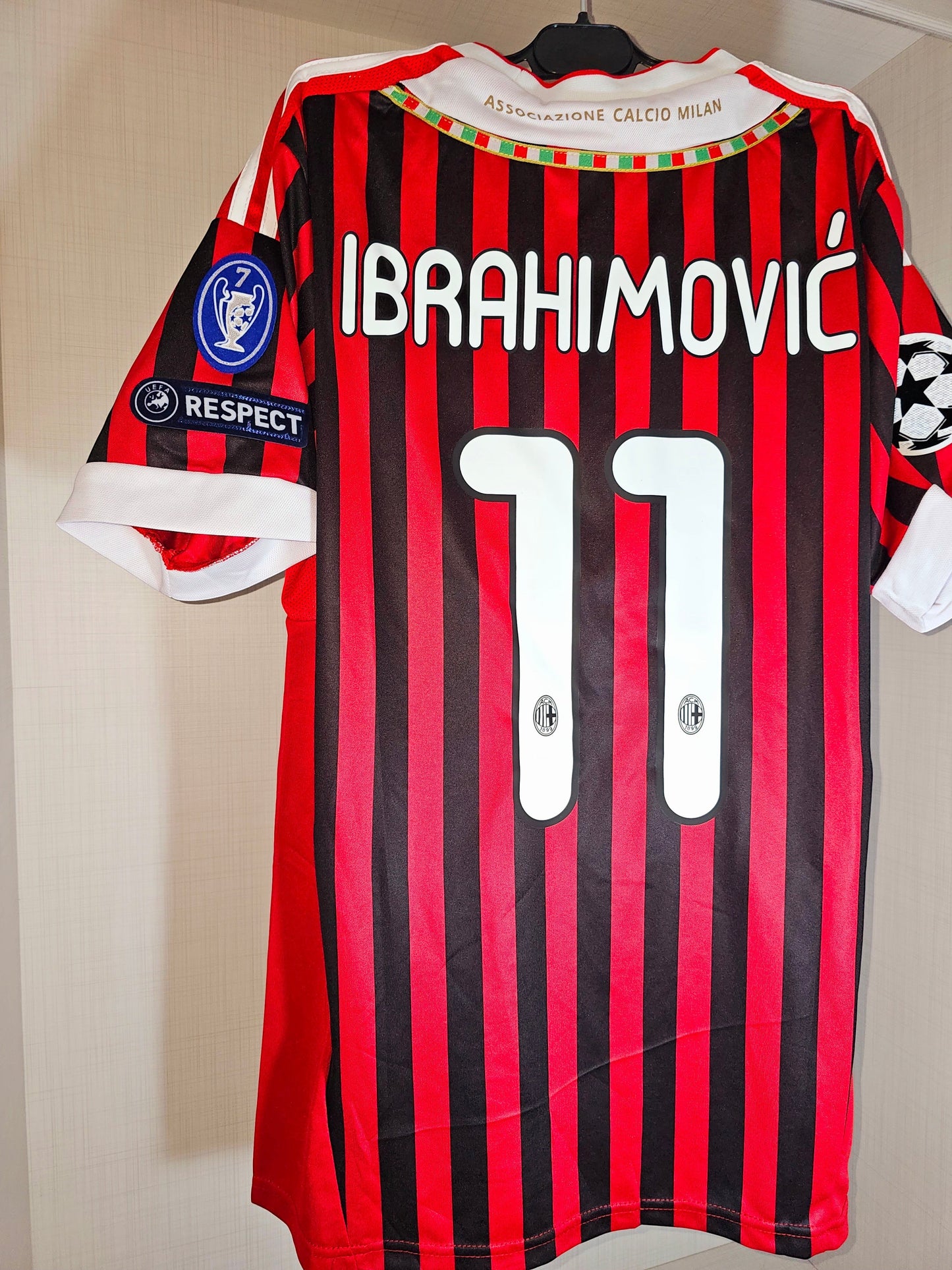 Ibrahimovic 11 - Ac Milan 2011/2012 Home Champions League