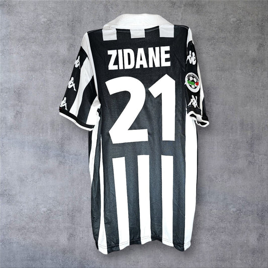 Zidane 21 - Juventus Home 1999/2000 Serie A