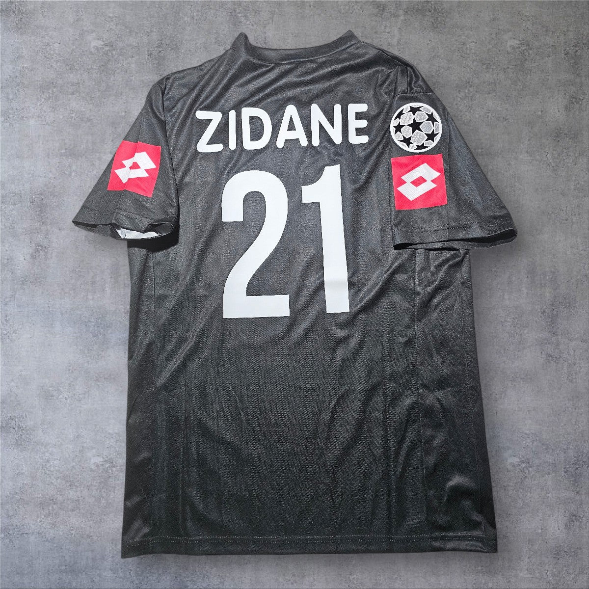 Zidane 21 - Juventus Away 2001/02 Champions League