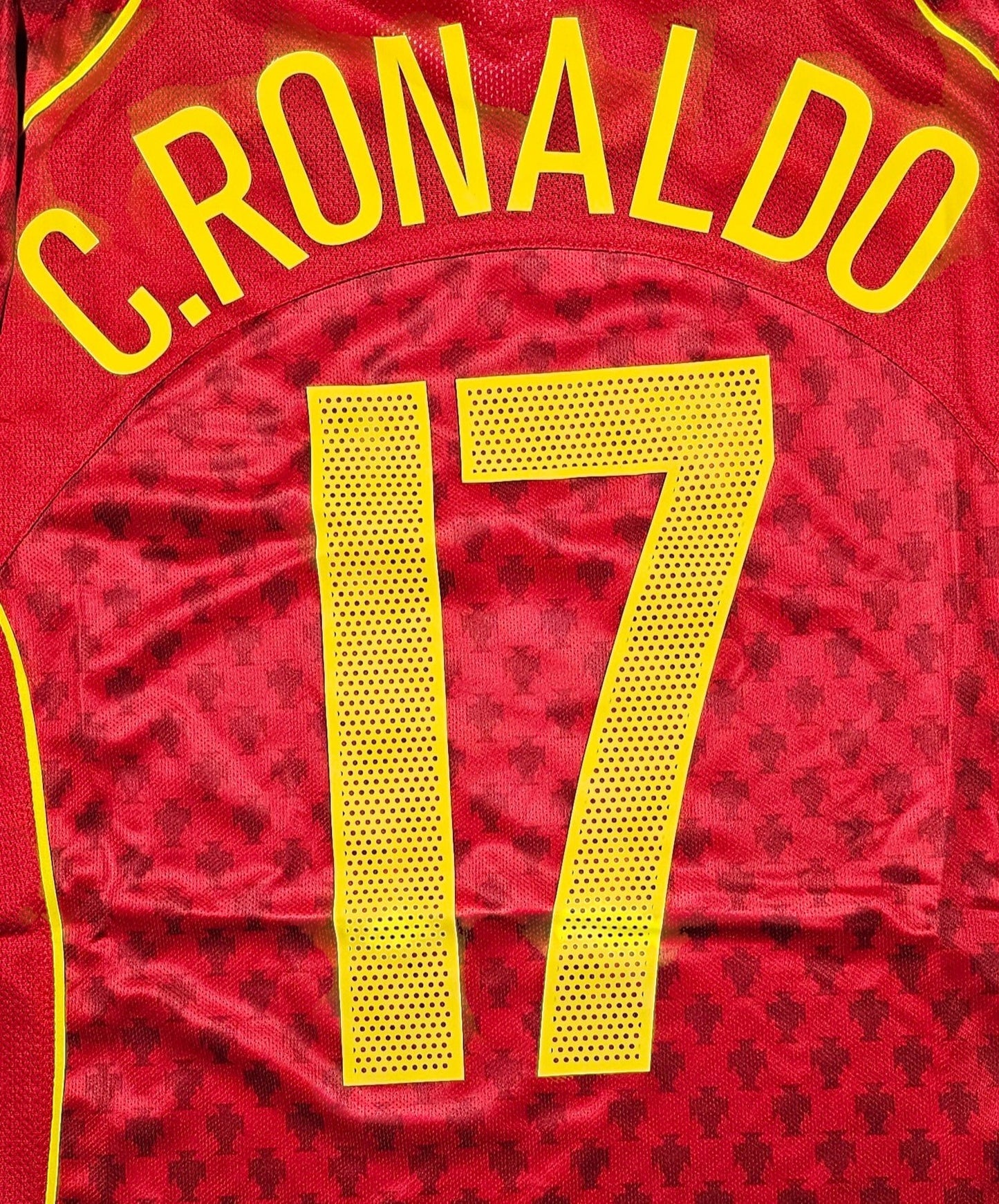 Ronaldo 17 - Portugal Home 2004 Euro