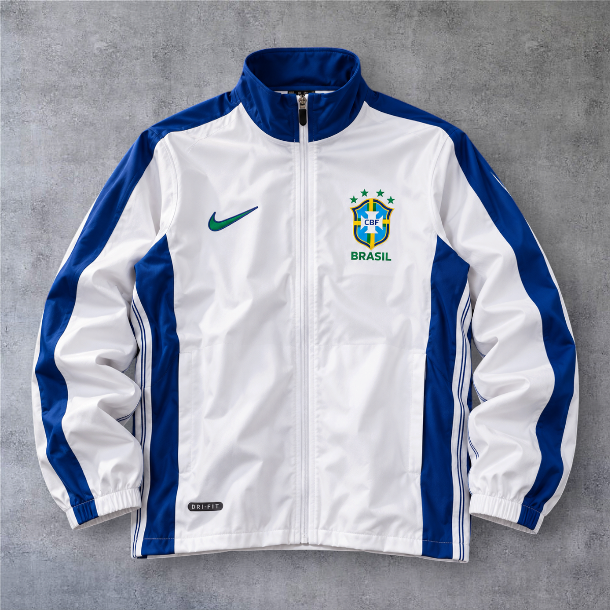 Casaco vintage A minha loja do Brasil 1998, branco e azul com fecho completo e emblema da seleção brasileira.