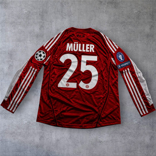 Müller 25 Bayern Home 2010/11 Champions League Final retro football shirt