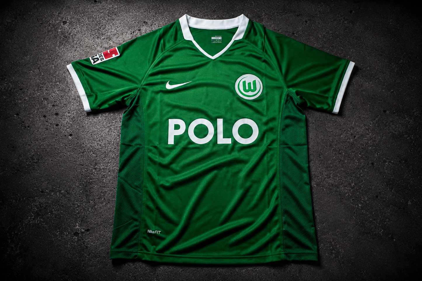 Esswien 27 - Wolfsburg Home 08-09 Bundesliga